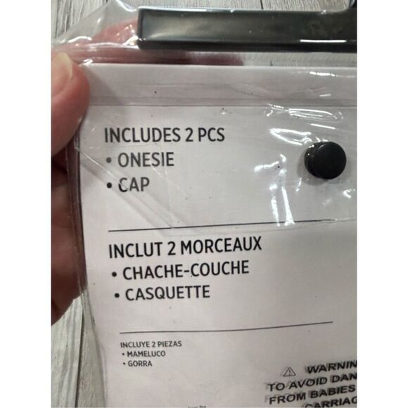 Modern Hero Baby Skeleton with candy corn in the belly two piece Halloween costu - Picture 9 of 10